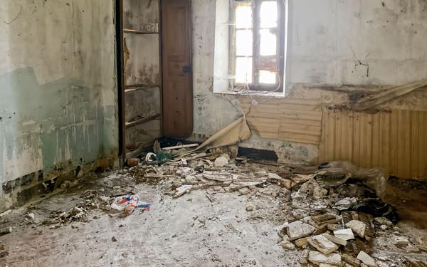 Maison à vendre    3 pièces •  Oraison