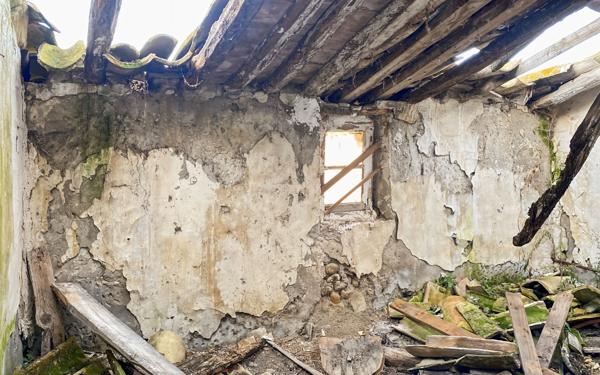 Maison à vendre    3 pièces •  Oraison