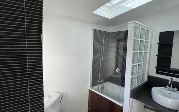 Maison à louer    2 pièces • 48 m2 Vernouillet