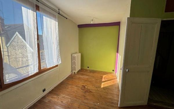Maison à louer    2 pièces • 48 m2 Vernouillet