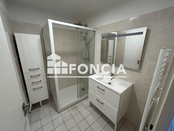 Location Appartement 3 pièces 69.74 m² - 206 AV. V.HUGO & 11 RUE RABELA Valence 26000