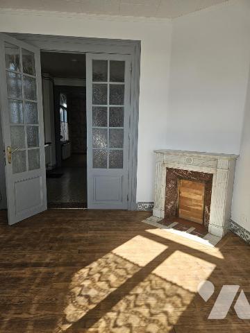 MAISON  COMPLETEMENT RENOVEE - LE CATEAU