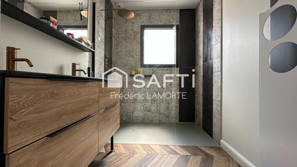 Villa 2021 de plain-pied, 5 chambres, piscine