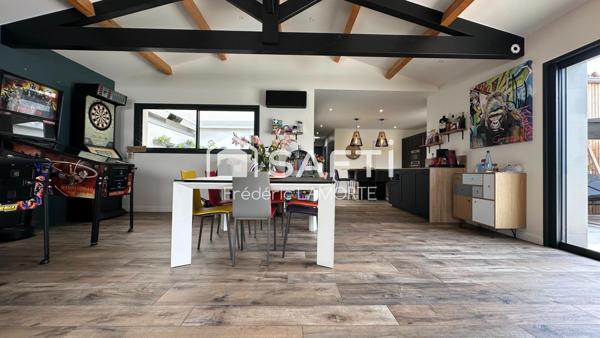 Villa 2021 de plain-pied, 5 chambres, piscine