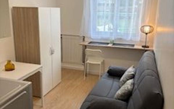 Appartement à louer    1 pièce • 15,22 m2 Versailles