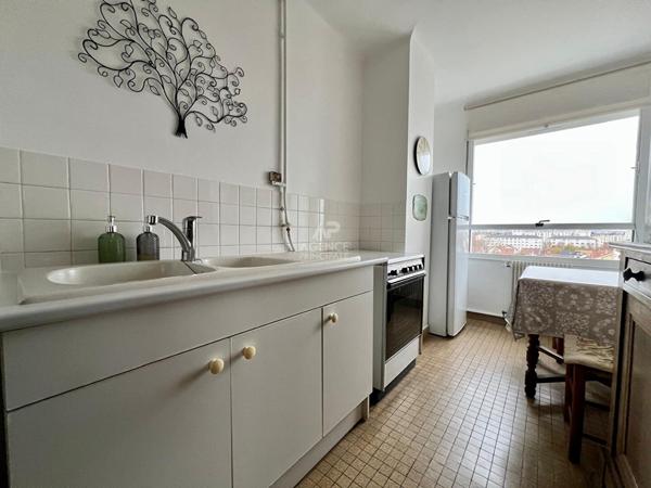 Appartement Houilles 4 pièce(s) 70m² €268 000 ** - Référence 6861