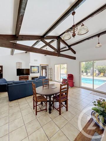 Maison à vendre  6 pièces - 189,55 m 2   CASTELNAU LE LEZ  - 34