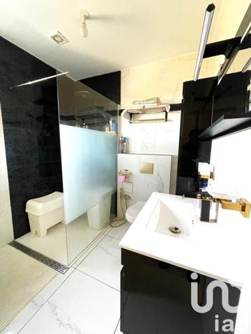 Maison 5 pièces de 110 m² à Flassans-sur-Issole (83340)