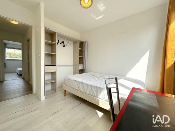 Location appartement 2 pièces 12 m² Marseille 10