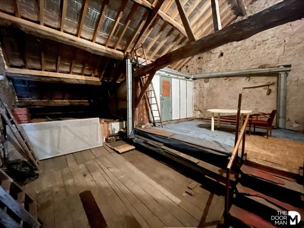 Maison - À vendre - 64 m² - VICQ | The Door Man