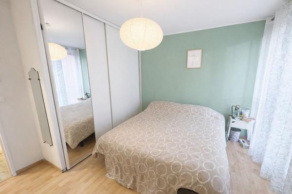 COLOMIERS A COTE METRO : GRAND T2 58m² + parking + cellier