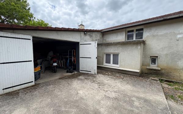 Maison à vendre    6 pièces •  Cheminon