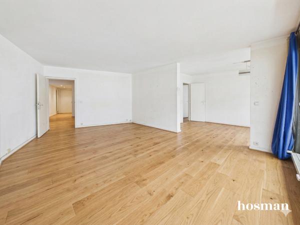 Appartement 5 pièces de 114 m² - 3/4 chambres - Deux balcons - DPE D - Rue Balard, Paris 15ème