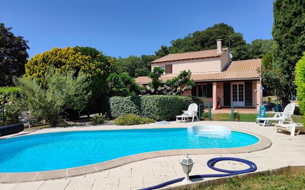 Maison à vendre    5 pièces •  Cabrières