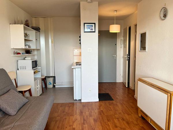 APPARTEMENT à VAUX SUR MER