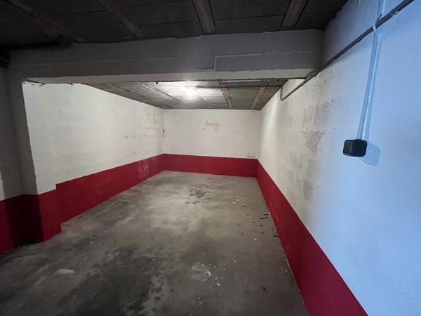 Parking à vendre |                                       Royan |                                        |     17 m²
