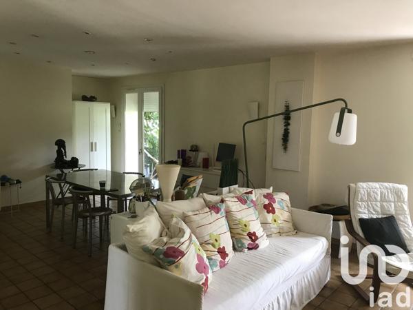 Maison 6 pièces de 103 m² à Bedous (64490)