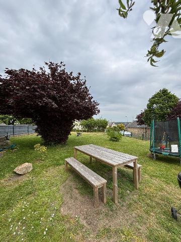 Exclusivement à l'Etude, Au coeur du bourg de LECOUSSE, Maison de plain-pied proposant 117 m2:...