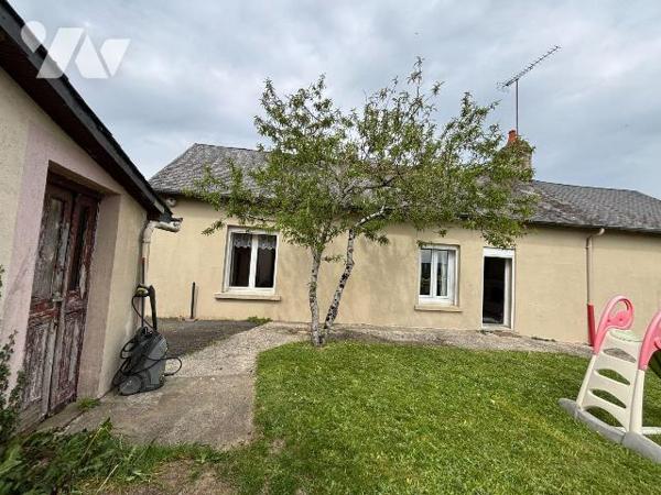 Exclusivement à l'Etude, Au coeur du bourg de LECOUSSE, Maison de plain-pied proposant 117 m2:...