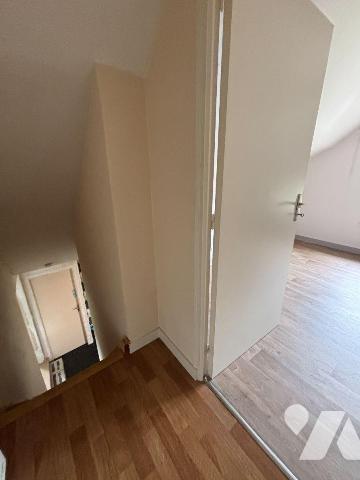 Exclusivement à l'Etude, Au coeur du bourg de LECOUSSE, Maison de plain-pied proposant 117 m2:...