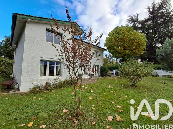 Maison à vendre 7 pièces 230 m² Pau