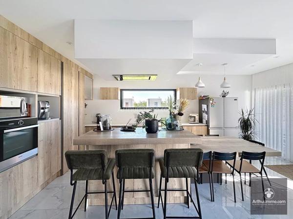 Vente Maison 5 pièces 180 m2 à Roanne