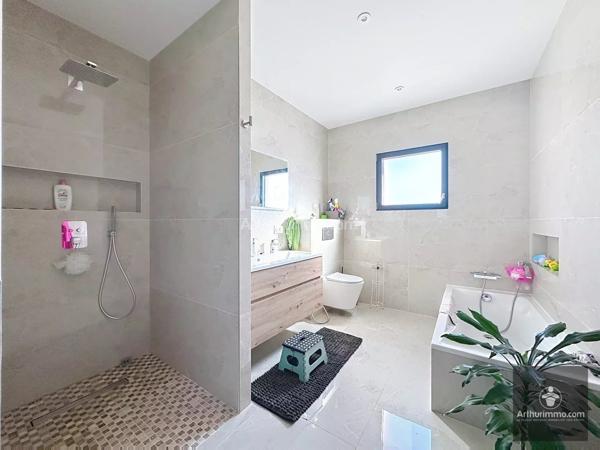 Vente Maison 5 pièces 180 m2 à Roanne