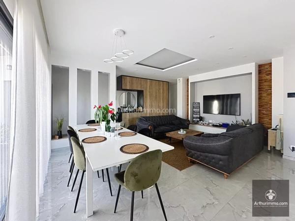 Vente Maison 5 pièces 180 m2 à Roanne