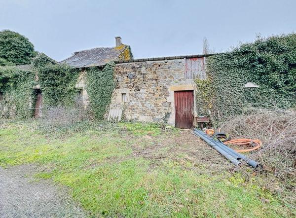 A vendre : Maison des années 1970 à rénover Cadre calme à proximité de la mer
