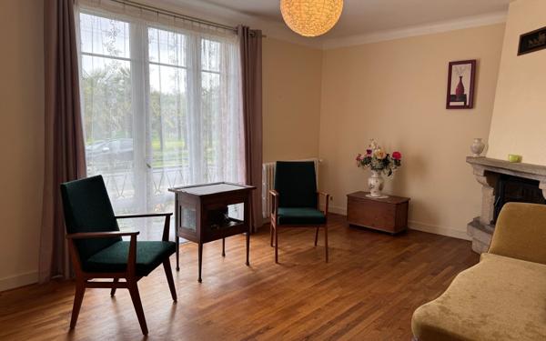 Maison à vendre    5 pièces • 119 m2 Plouguernével