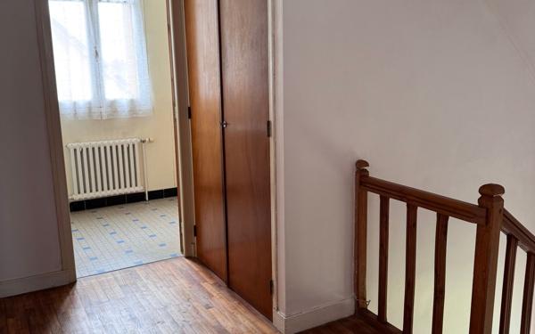 Maison à vendre    5 pièces • 119 m2 Plouguernével