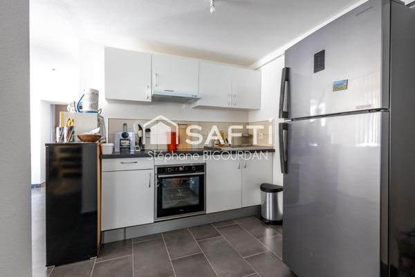 Immeuble (Local pro + appartement loués), DELLE Centre