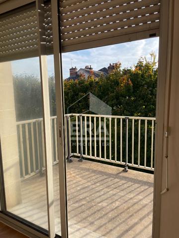 APPART. T2 AVEC BALCON A LOUER - BLOIS - QUARTIER ST-NICOLAS, CAVE PRIVATIVE & ASCENSEUR