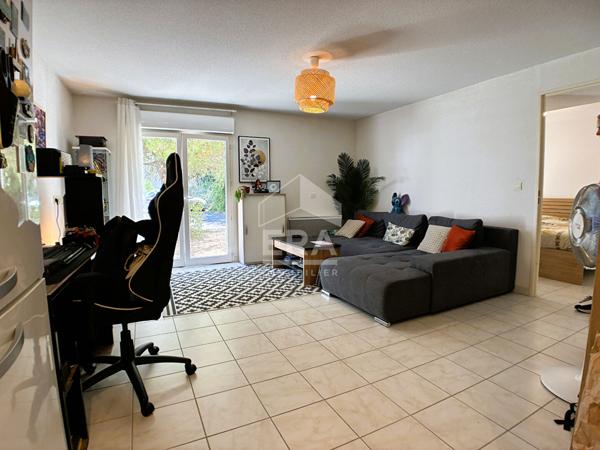 Appart. à vendre T2 - Blois - Vendu loué, Résidence calme et sécurisée avec ascenseur, parking privé