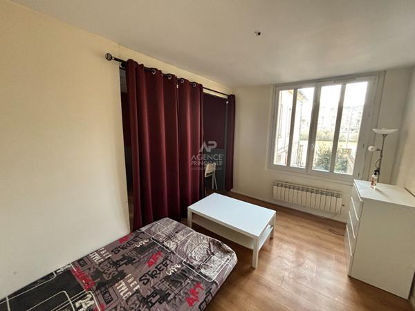 Appartement Saint Ouen L Aumone 2 pièce(s) 32.32 m2 €118 500 ** - Référence 11204