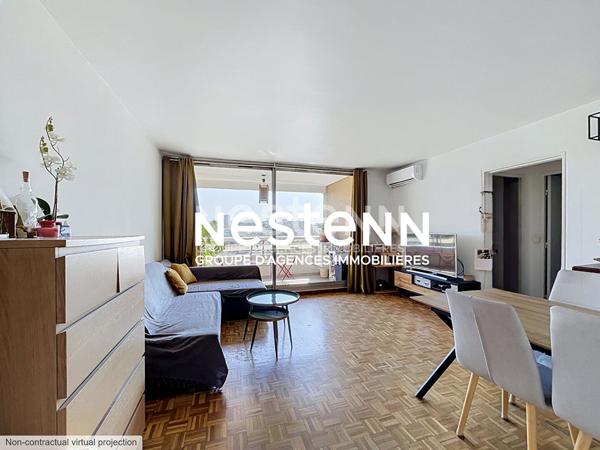 Appartement T2 dernier étage avec ascenseur, terrasse, box fermé, vue dégagée, proximité tramway