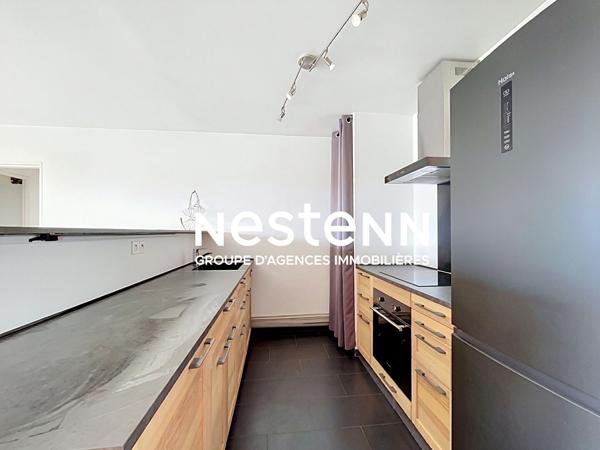 Appartement T2 dernier étage avec ascenseur, terrasse, box fermé, vue dégagée, proximité tramway