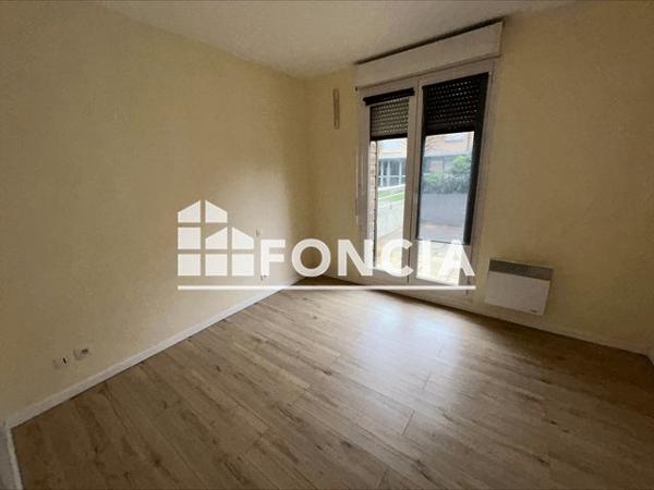 Location Appartement 2 pièces 41.8 m² - 11 RUE STORME Lesquin 59810