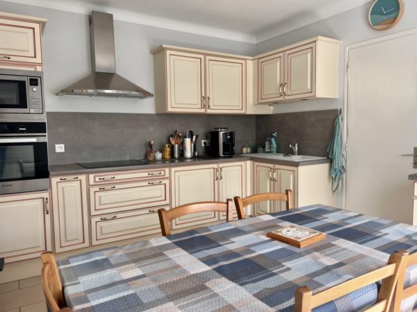 Maison familiale avec suite parentale et jardin clos - 113m2