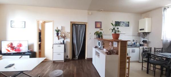 IMMEUBLE DE RAPPORT 4 APPARTEMENTS AVEC JARDINS