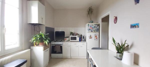 IMMEUBLE DE RAPPORT 4 APPARTEMENTS AVEC JARDINS