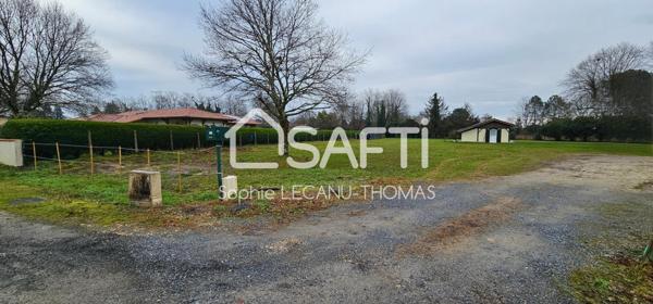 Terrain plat, hors lotissements