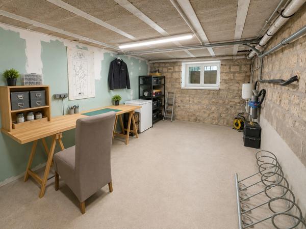 Maison à vendre 6 pièces SAINTES (17)