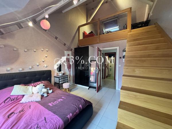 Maison 8 pièce(s) 7 chambre(s) 360 m²