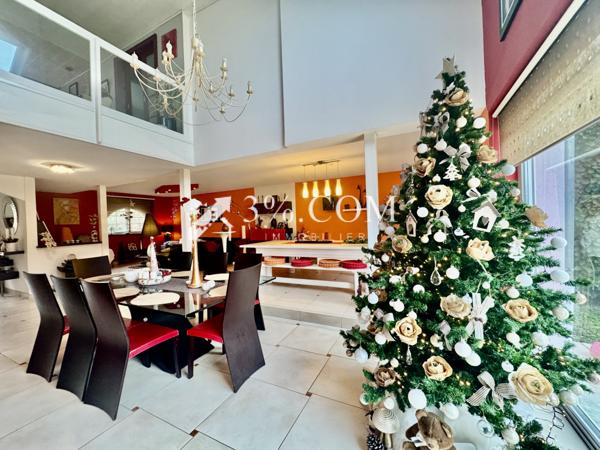 Maison 8 pièce(s) 7 chambre(s) 360 m²