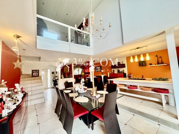 Maison 8 pièce(s) 7 chambre(s) 360 m²