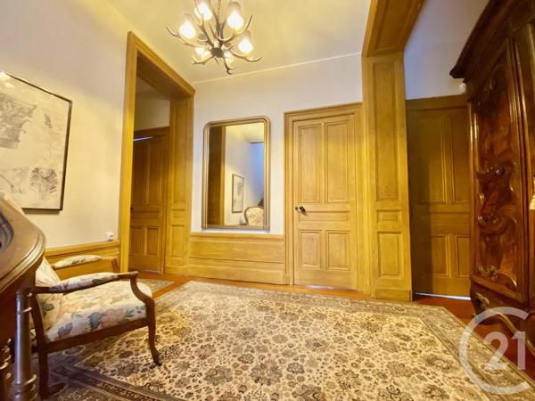 Maison à vendre  12 pièces - 245,20 m 2   LES AVENIERES VEYRINS THUELLIN  - 38