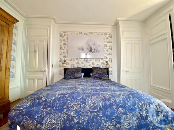 Maison à vendre  12 pièces - 245,20 m 2   LES AVENIERES VEYRINS THUELLIN  - 38