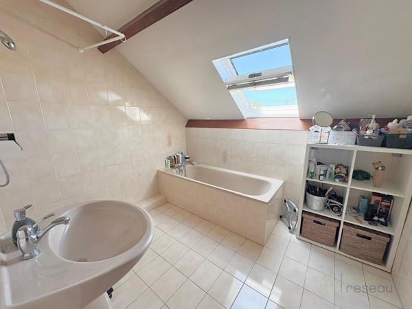 Maison à ROISSY EN BRIE (77680)