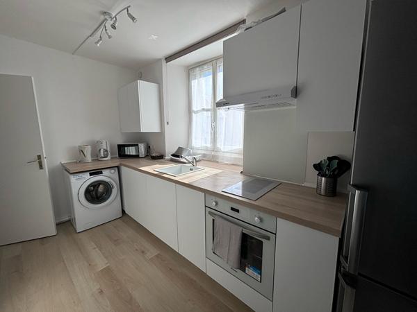 À LOUER - APPARTEMENT MEUBLÉ - MENNECY